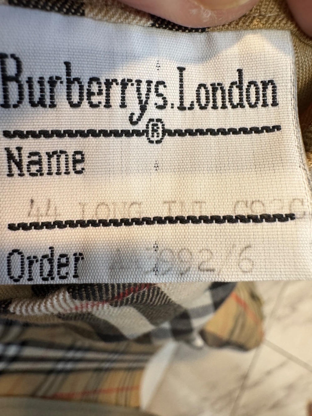 AUTHENTIC Burberry Tan Trench Coat with Check Lining - Picture 5 of 7